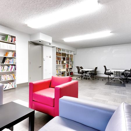 Hi Edmonton - Hostel Экстерьер фото