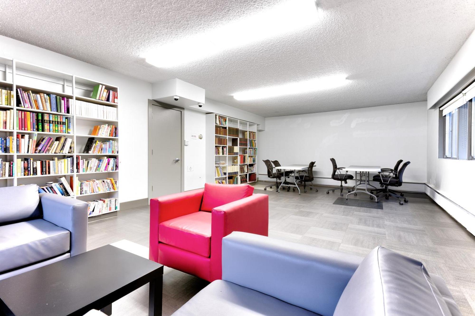 Hi Edmonton - Hostel Экстерьер фото
