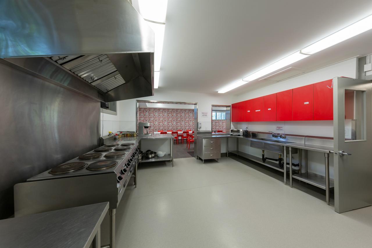 Hi Edmonton - Hostel Экстерьер фото